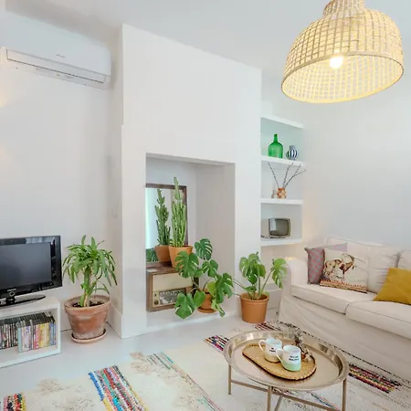 Holiday home Sunny & Charming Historical Center House *