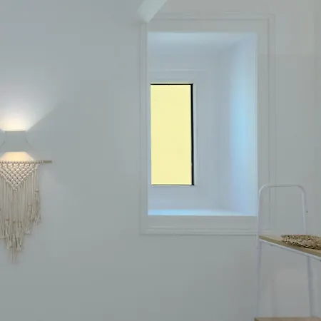 Sunny & Charming Historical Center House Holiday home Oeiras